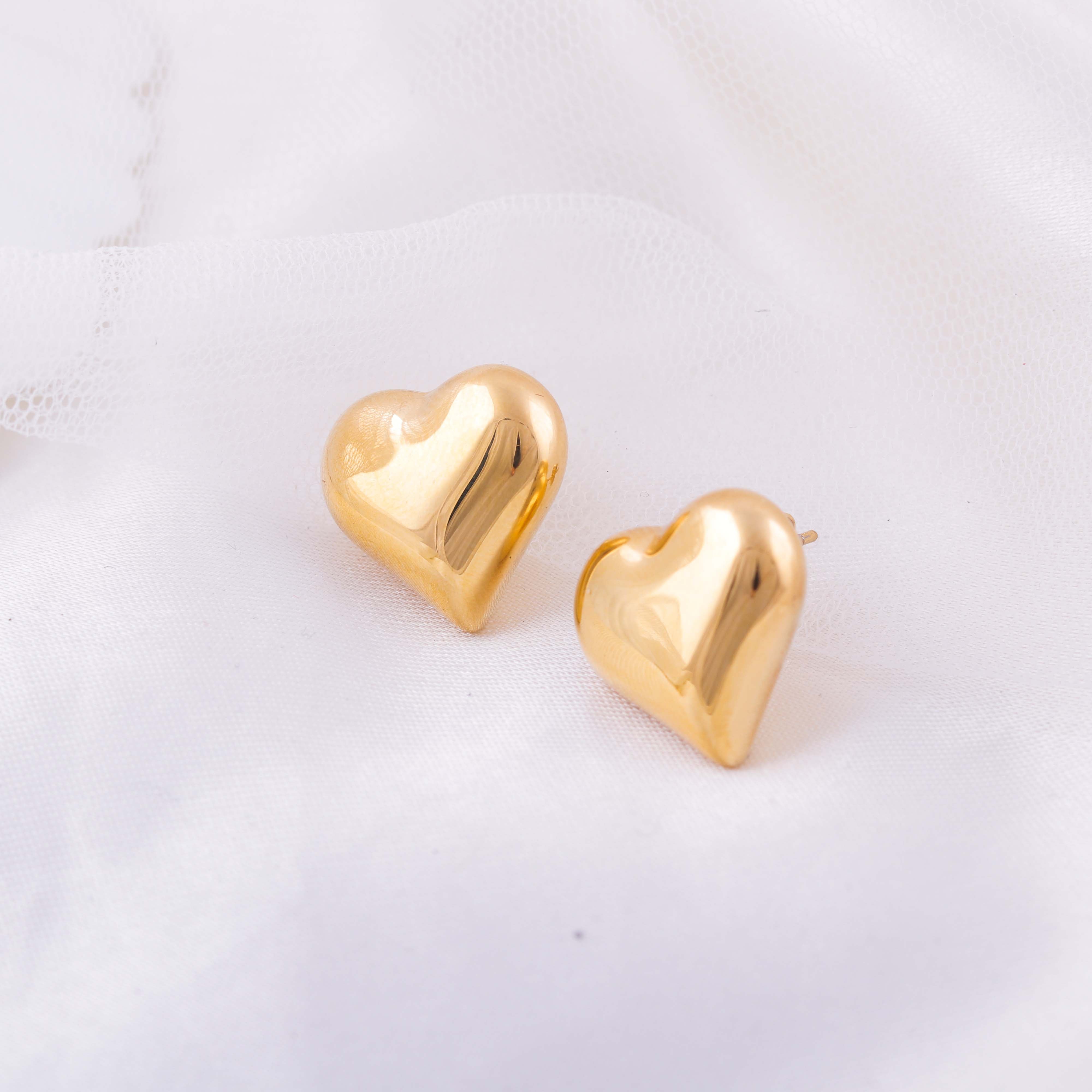 Core Heart Studs