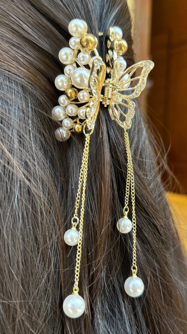 Pearl Clip