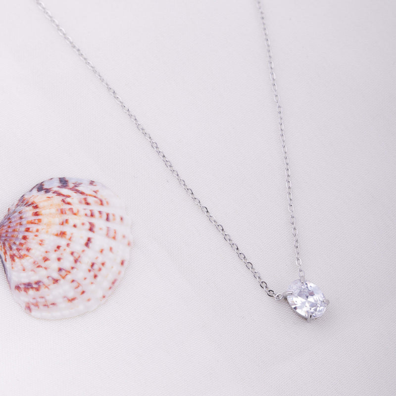Desolate Necklace