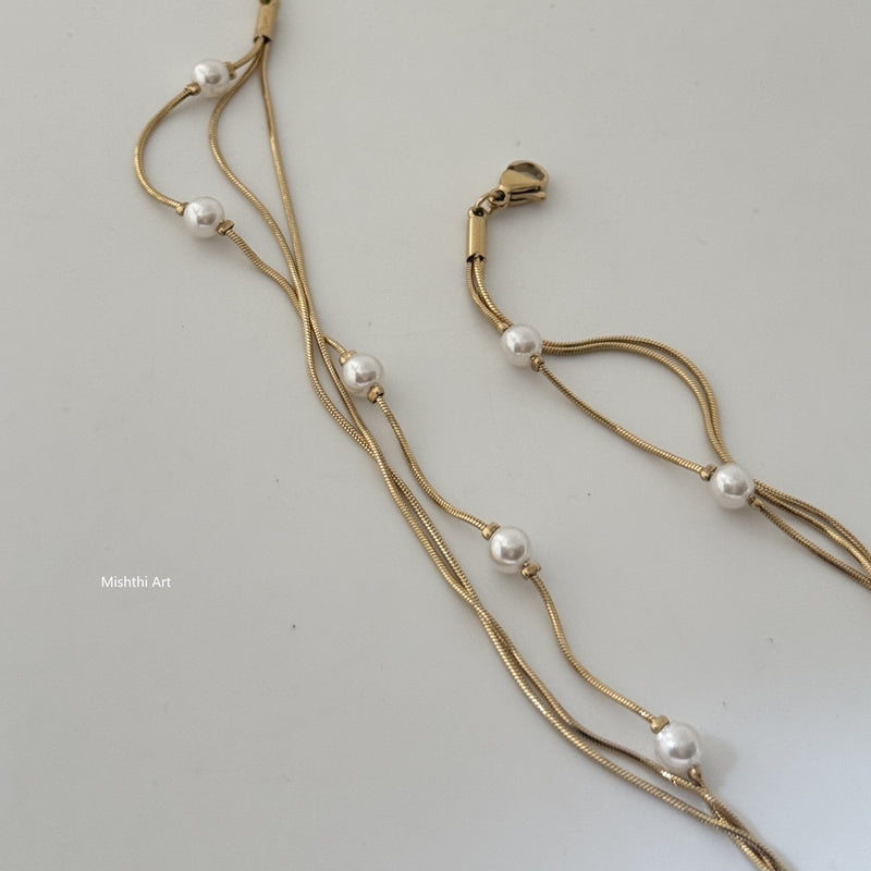 Pearl Aura Necklace