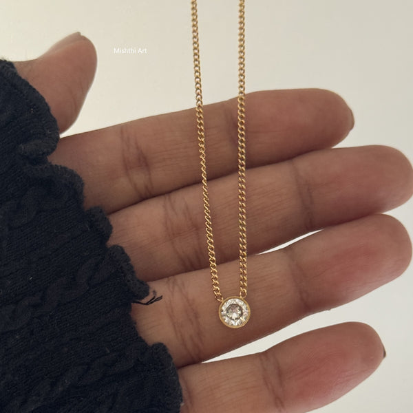 Golden Gleam Nacklace