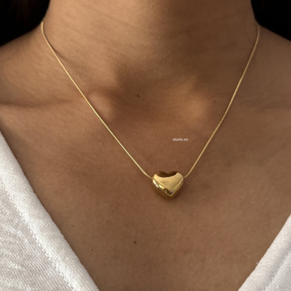 Settle Heart Necklace