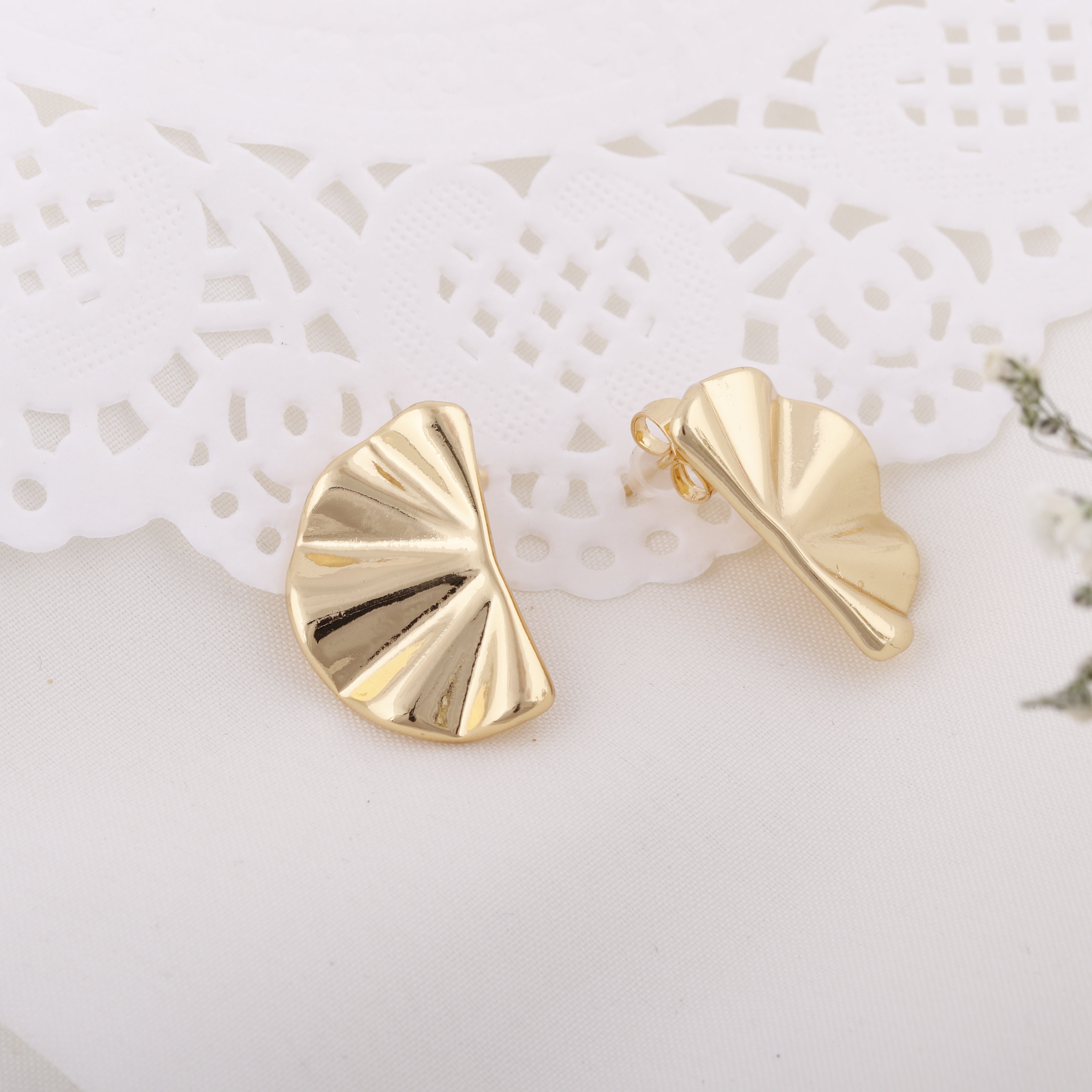 Lemon Slice Studs