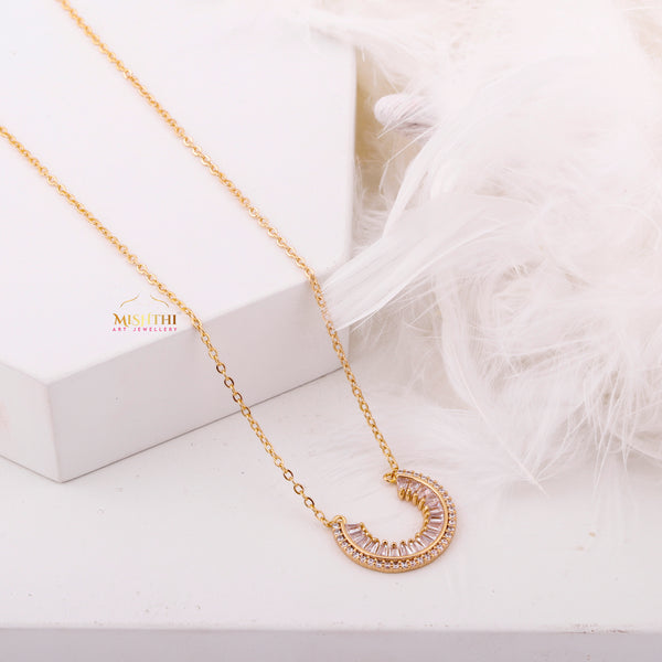 Abounded Necklace