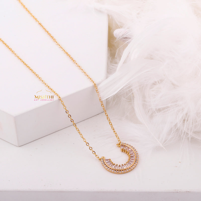 Abounded Necklace