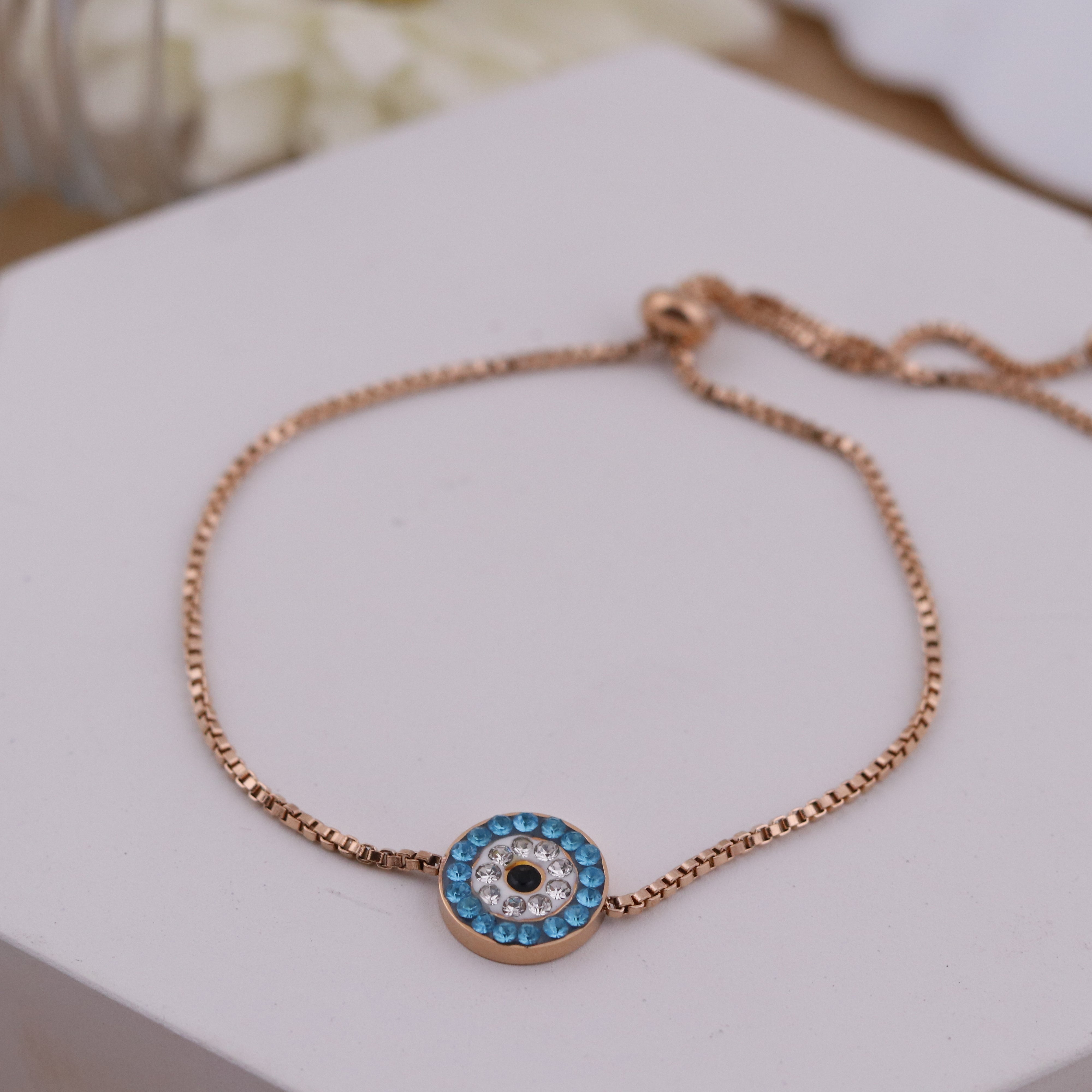 Prerto Eye Necklace