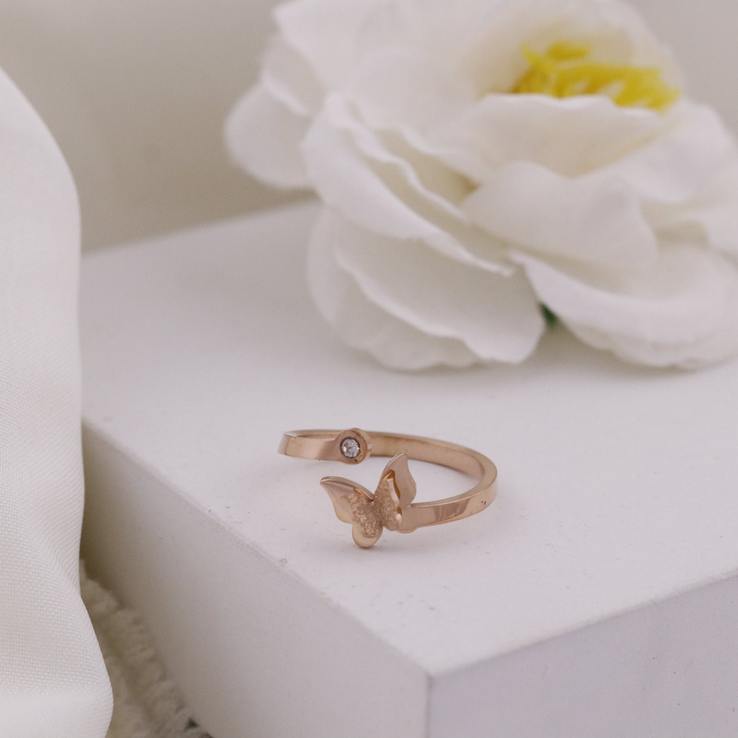 Bea Butterfly Ring