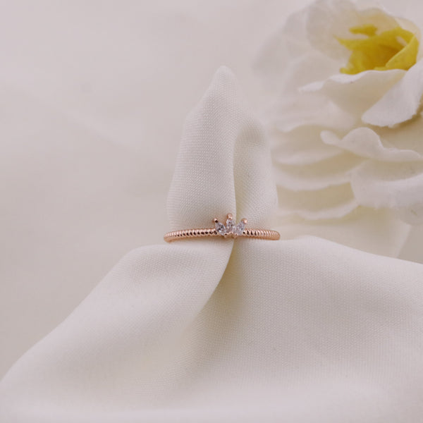 Bea Crown Ring