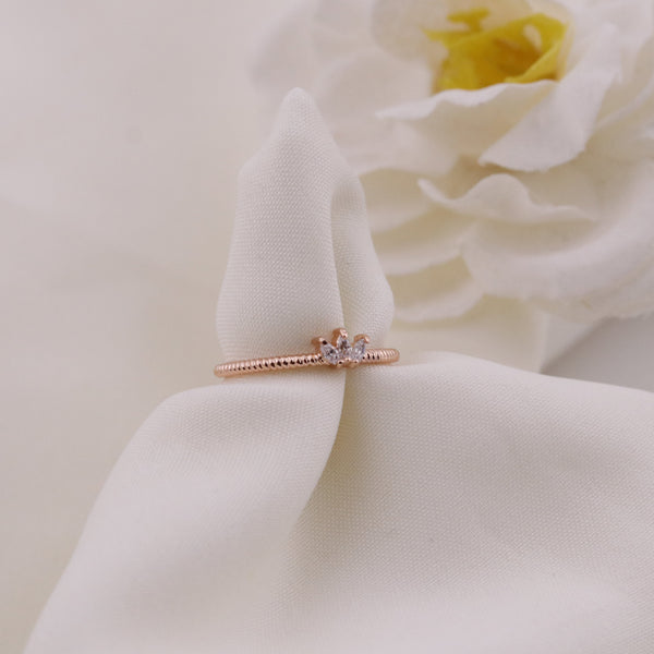 Bea Crown Ring