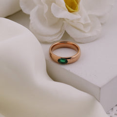 Emerald Solid Ring