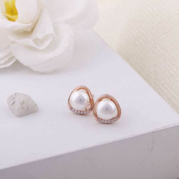 Shuk Pearl Earrings