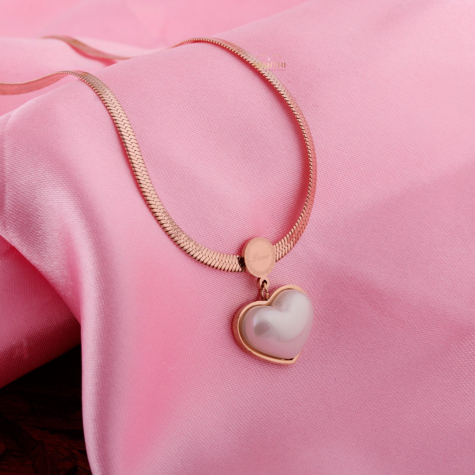 Pearl Heart Chain