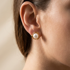 Swing Pearl Studs
